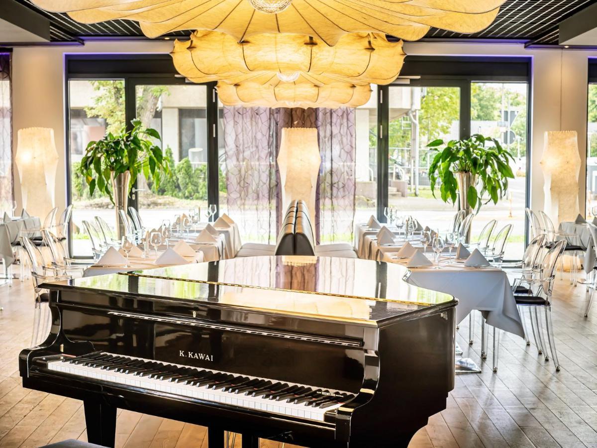Victor'S Residenz-Hotel Sarrelouis Extérieur photo